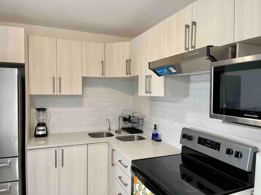 Lovely 2 Bedroom Rental Unit With Free Parking Guatemala City Exterior photo
